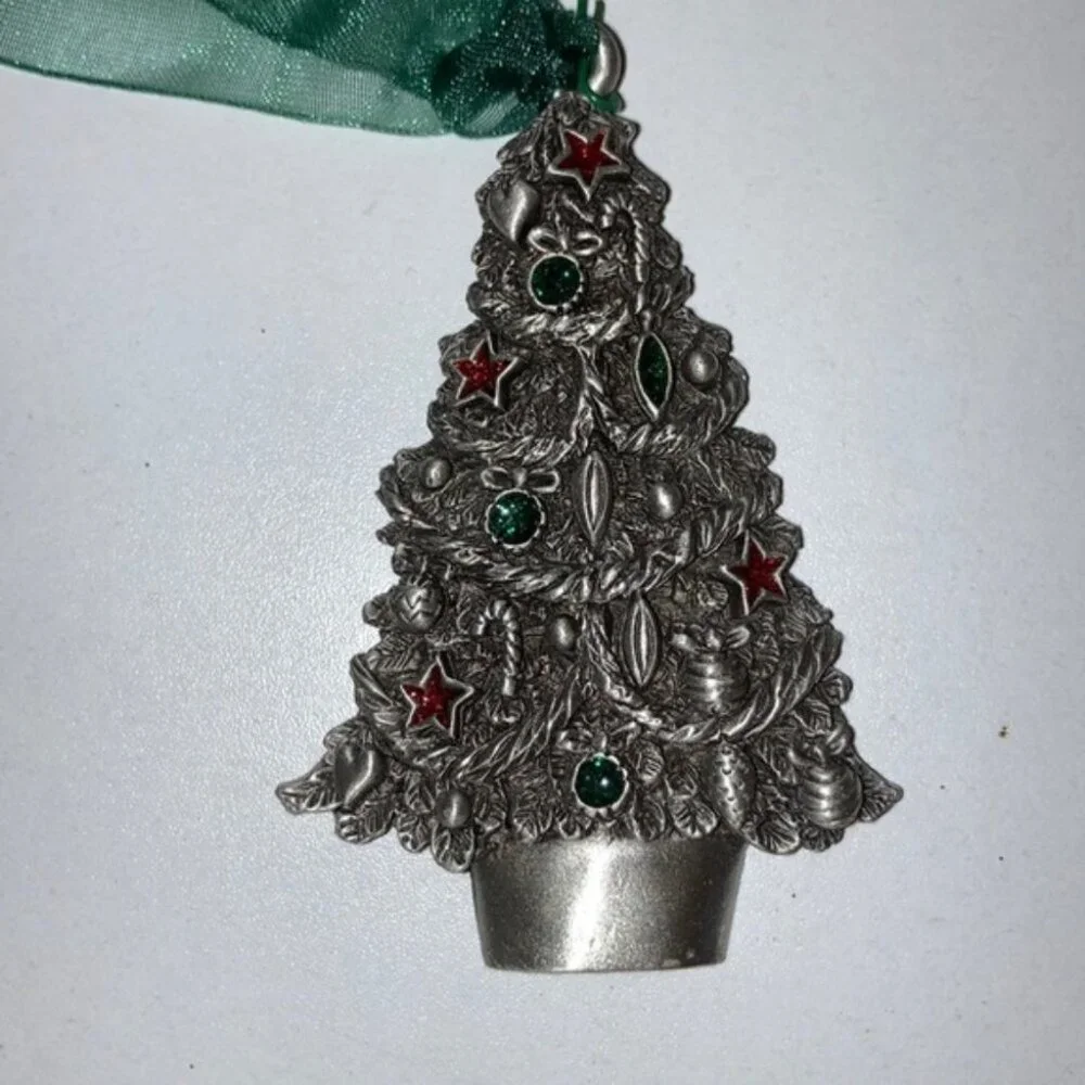🎄✨ Set of 4 Pewter Christmas Tree Ornaments
